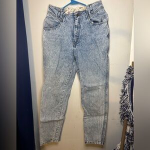 Vintage High Rise Acid Wash Jeans